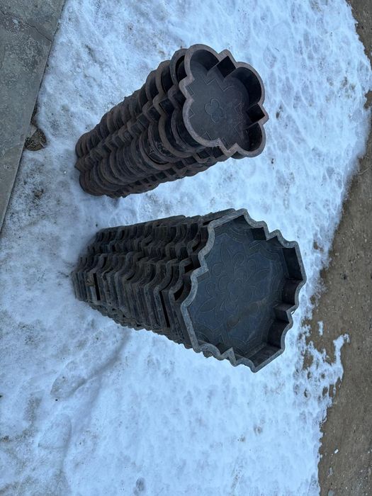 Продается форма для брусчатки