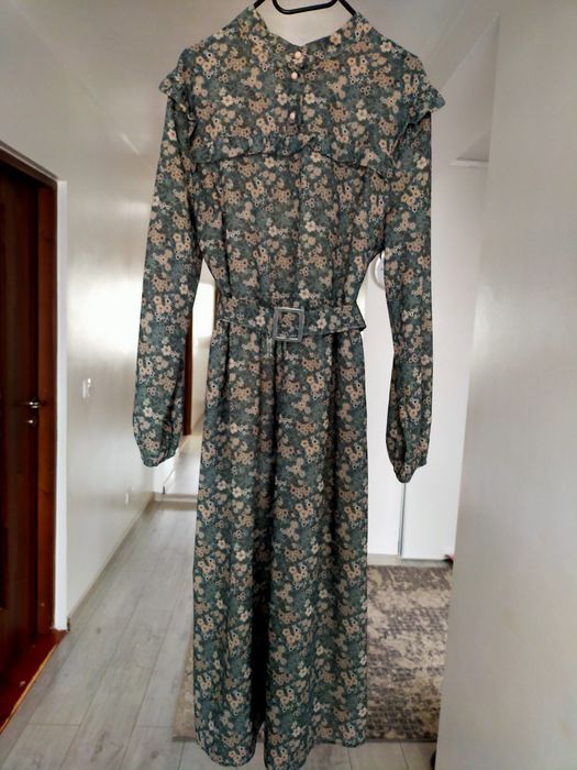 Rochii midi elegante/de birou/casual