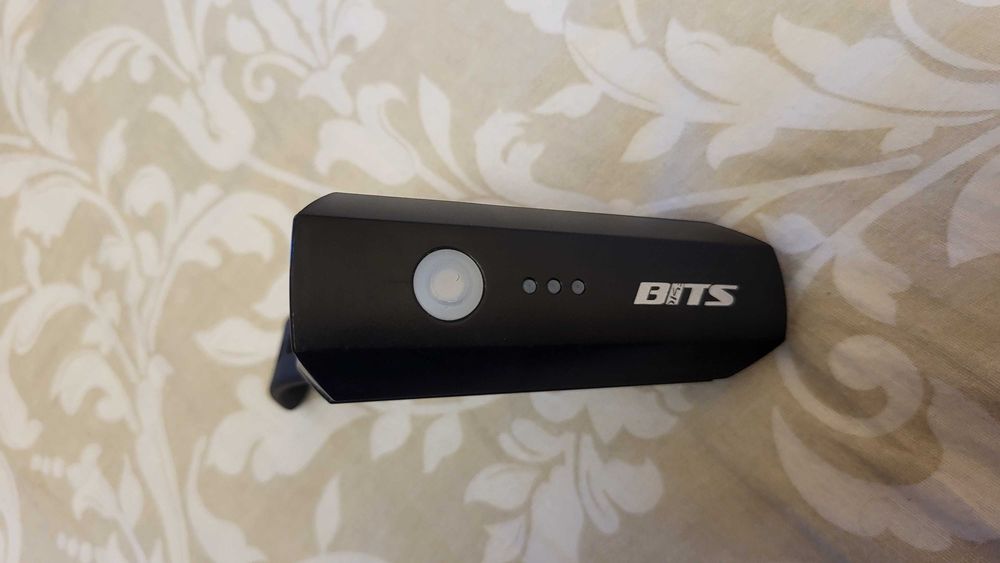 Lanterna BITS Cu led putrnica cu acumulator ,  USB C mufa de incarcare