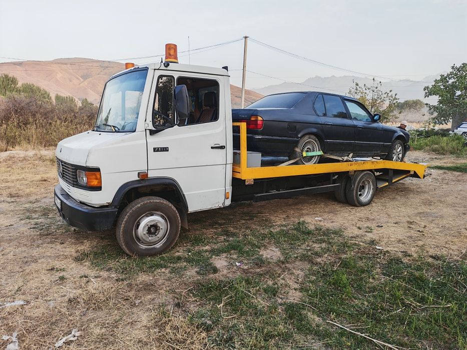 Продам Мерседес 711D