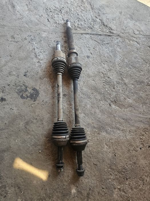 Planetara Ford Transit 2.2 Tdci 2008 st și dr