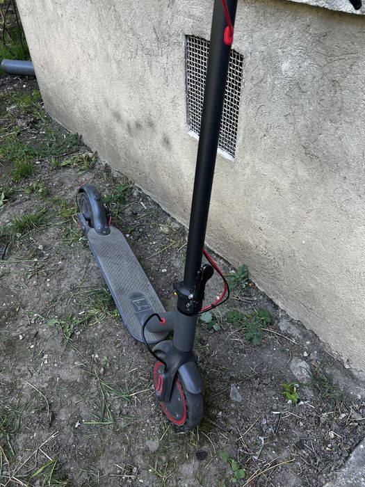 Trotineta electrica Aovopro 31km/h