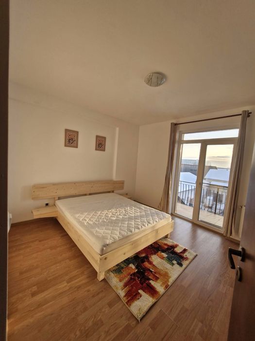 Inchiriez apartament cu 2 camere - 63 mp plus balcon - in Bistrita