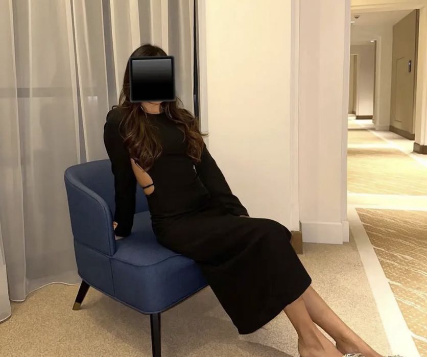 Платье от бренда The cloud