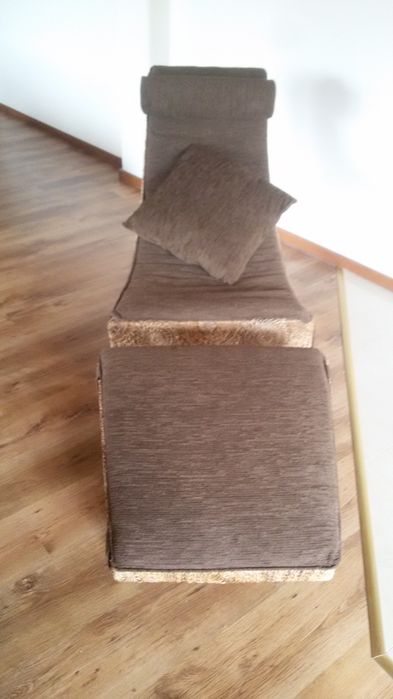 Лежанка - шезлонг с меки възглавници