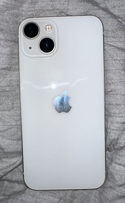 Vând Iphone 13 în stare foarte bună