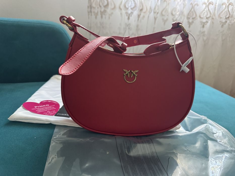 Червена чанта pinko