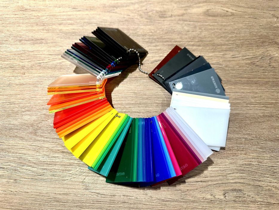 Акрил цветной листы для рекламы и вывесок