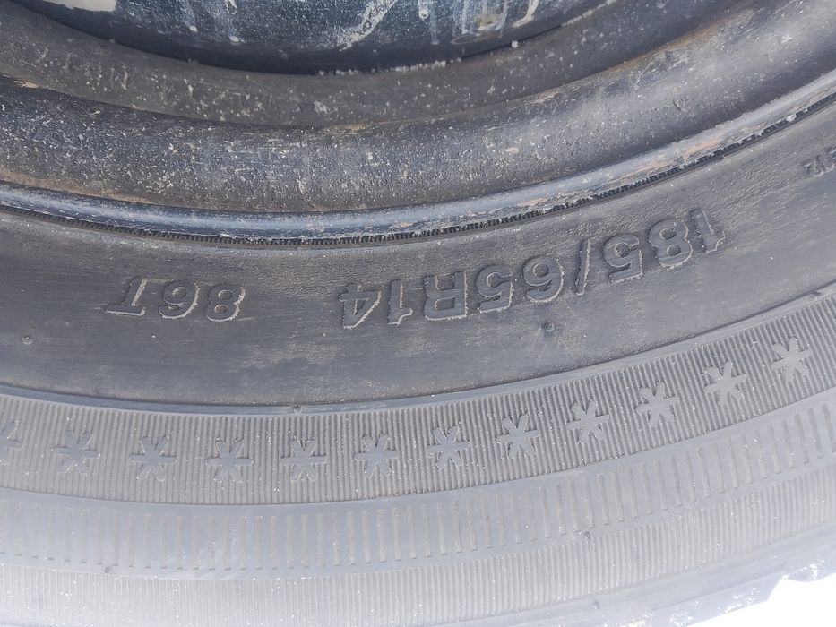 Продам  резина с дисками