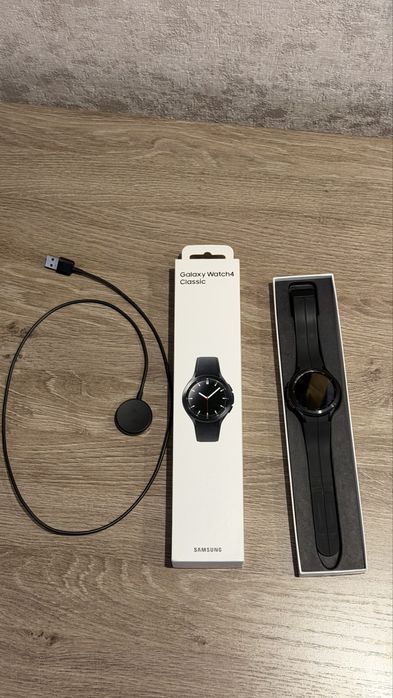Samsung Galaxy Watch4 Classic