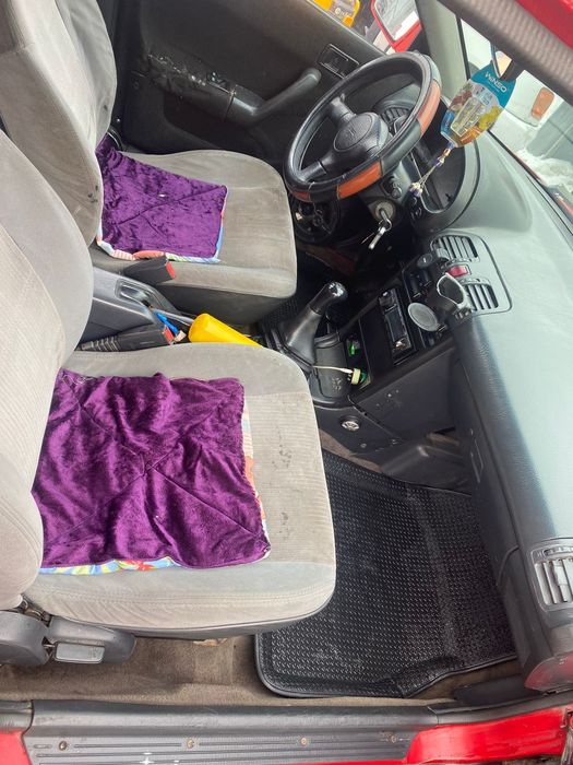 Продам мазду 323