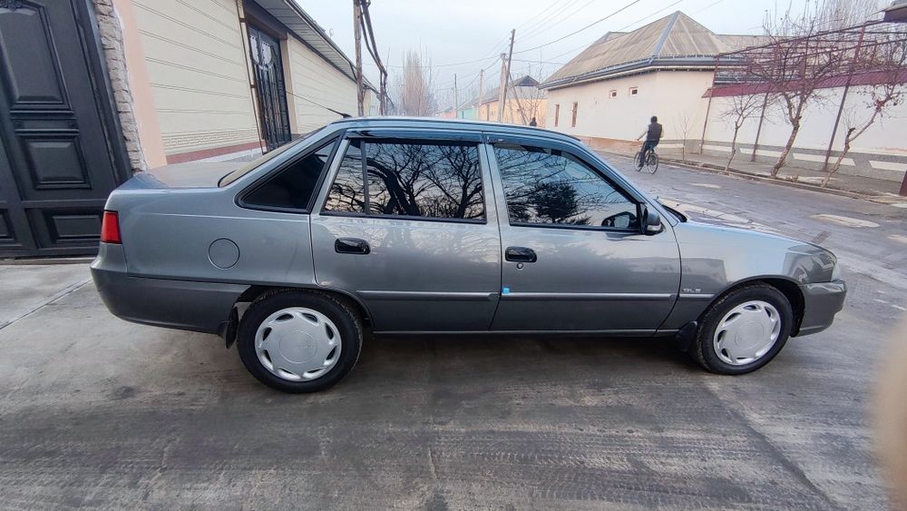 Nexia 2   1.6.  автомат 2015