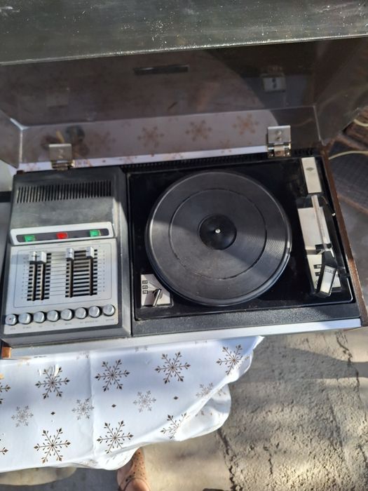 Продам мелодия -103 стерео