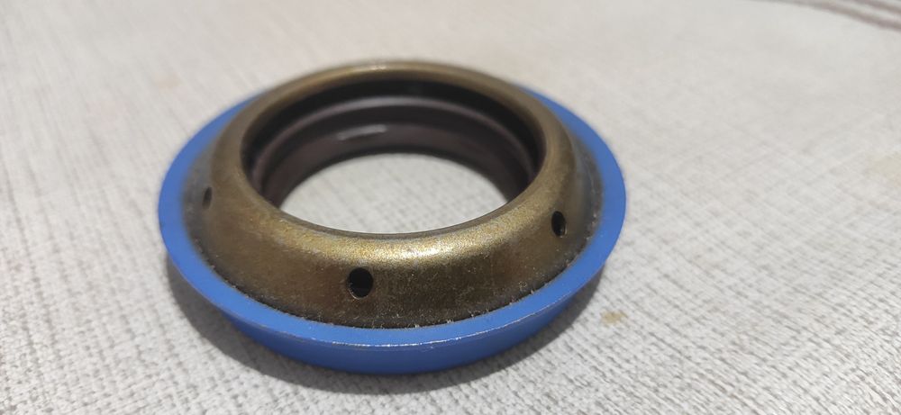 Сальник Привода коробки