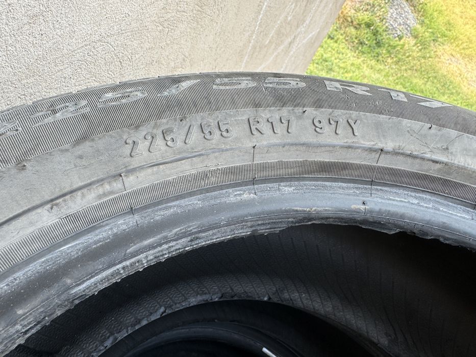 Балон R17 225/55