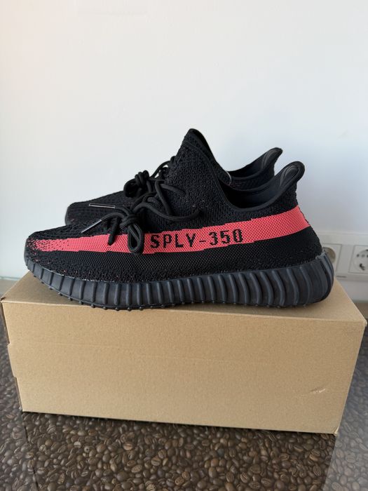 Adidas Yeezy 350 V2 Red Stripe