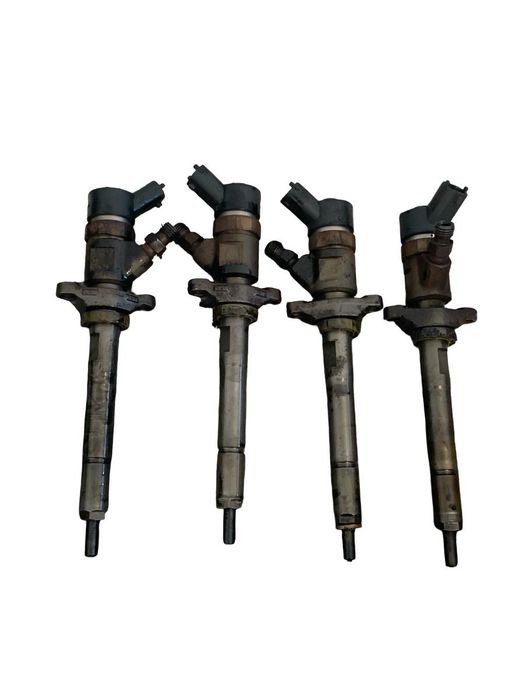 Set Injectoare Combustibil Ford Focus Ii Da_, Hcp, Dp 2004 - 2013 1.6 Tdci G8Da, G8Db, G8Dd, G8De, G8Df 0445110259