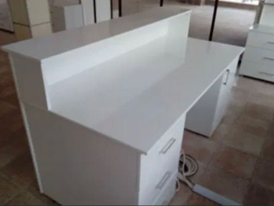 Оборудване за нов магазин - бельо,всичко необходимо!! НАМАЛЕНА ЦЕНА