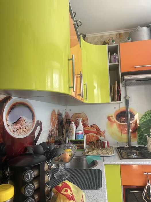 Угловой кухонный гарнитур