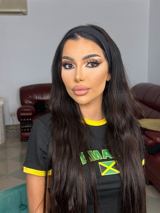 Make up artist & Hairstylist