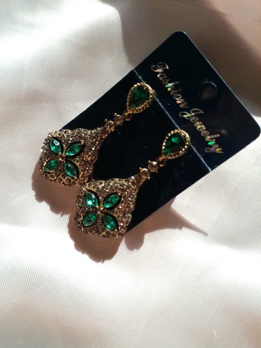 Продам серьги!!!