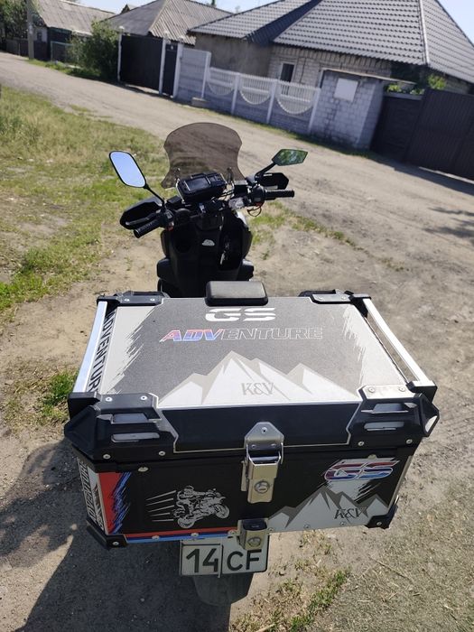 Продам скутер 150 куб