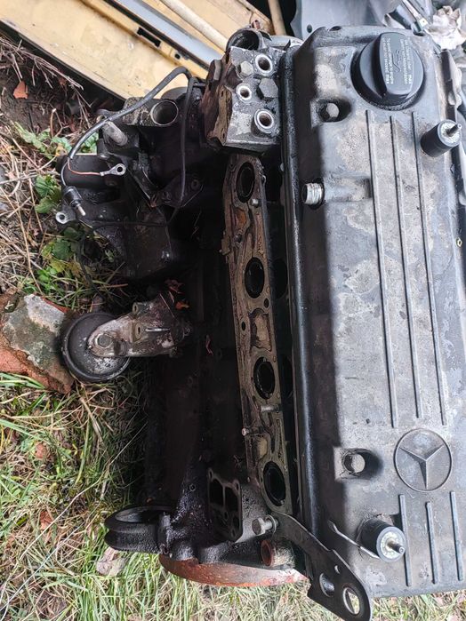 Двигател 1.8 бензин и купе от Мерцедес 190