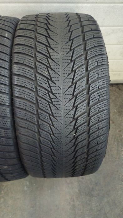 235 35 19 Hankook/Formula iarna M+S