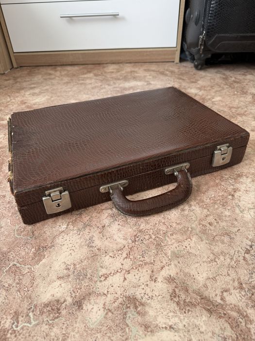 Совесткий дипломат портфель СССР