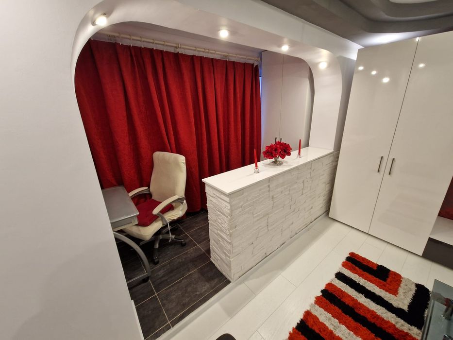 Închiriez apartament 2 camere Favorit Drumul Taberei