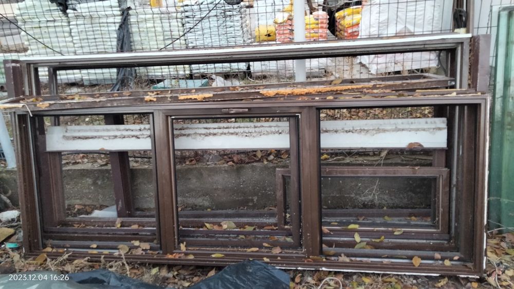 S-H Ferestre și pereți sticlă