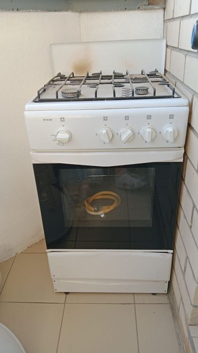 газовая плита с духовкой