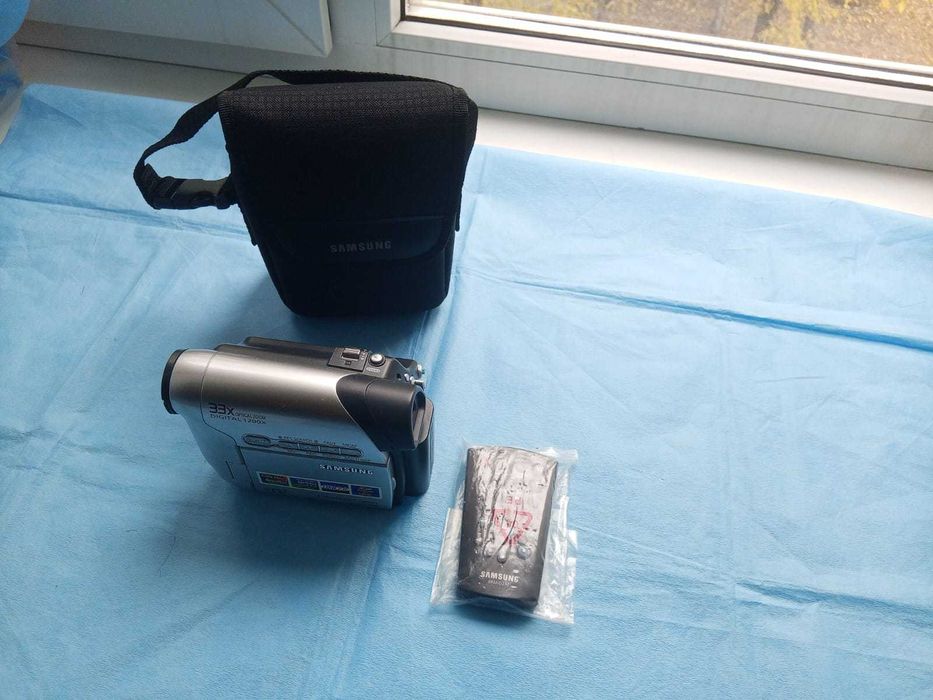 Видеокамера Самсунг в отличном состоянии