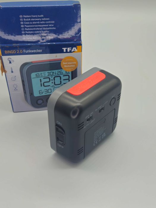 Радиоуправляем дигитален будилник BINGO 2.0 с температура и 2 аларми