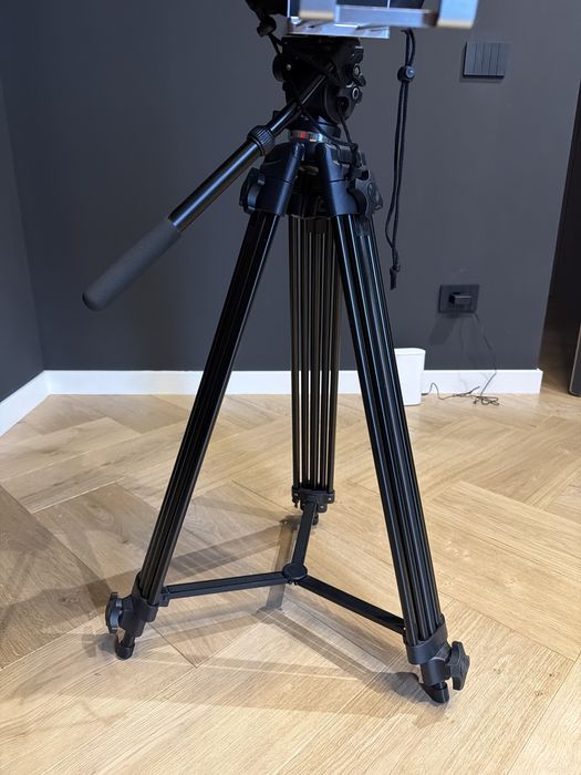 Canon EOS R6 + RF 35mm + teleprompter FEELWORLD + setup complet