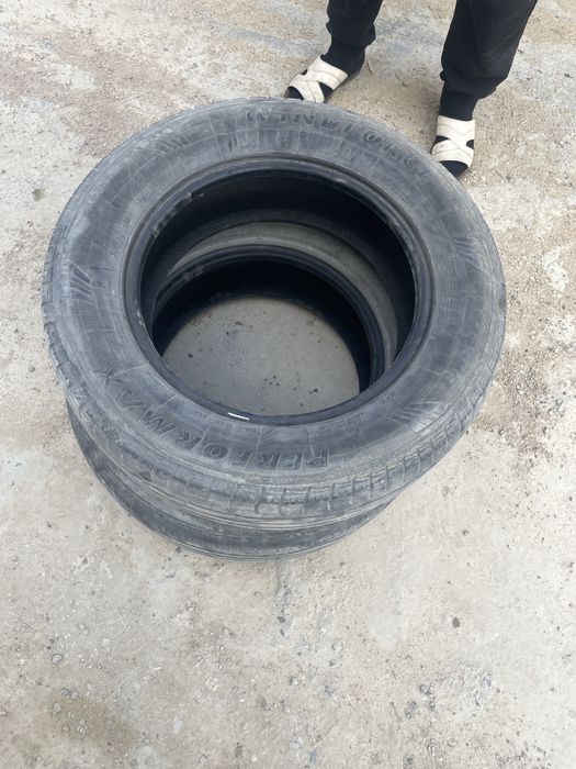 Б/у  автошины 235/65/17  295/30z/20