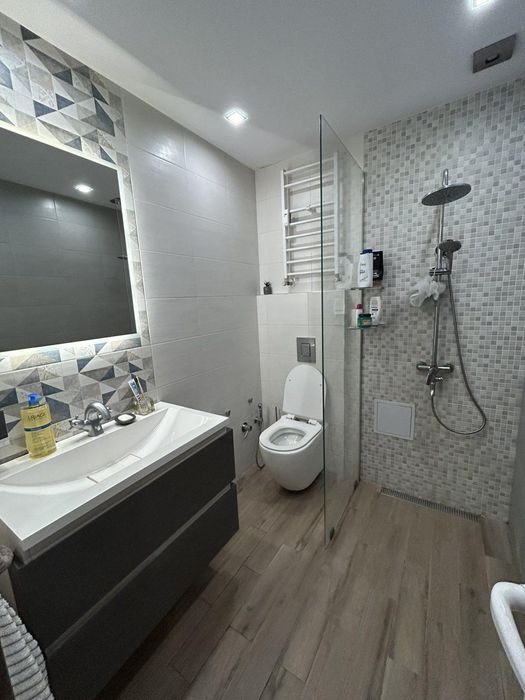 Дава се под наем Двустаен апартамент в София, Гео Милев - 66 кв.м за 697.17 € - Снимка #7