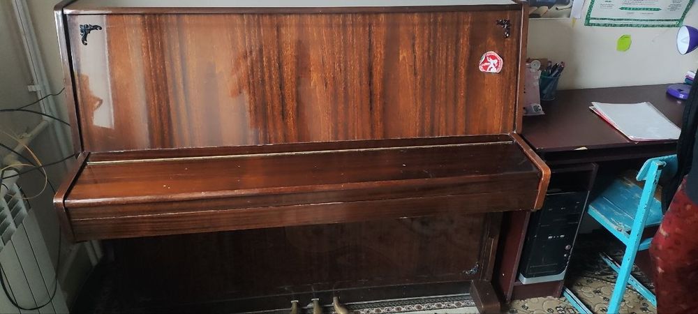 Pianino Sotiladi.