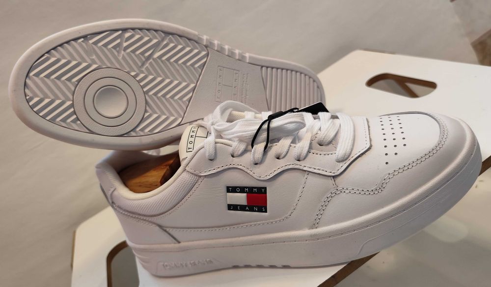 Pantofi sport casual 41 premium Tommy Hilfiger NOI piele naturala moale