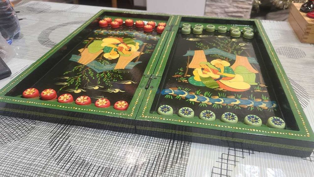 Шахматы, шашки, нарды в восточном стиле