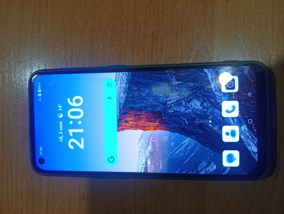 Продам oppo Reno 8t в идеальном состоянии