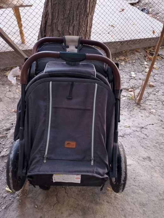 Детская коляска.