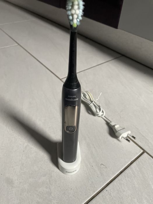 Periuta de dinti philips sonicare hx379bg