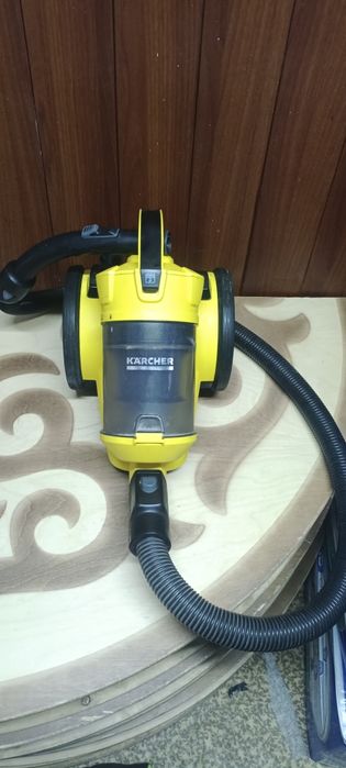 Продам пылесос Karcher