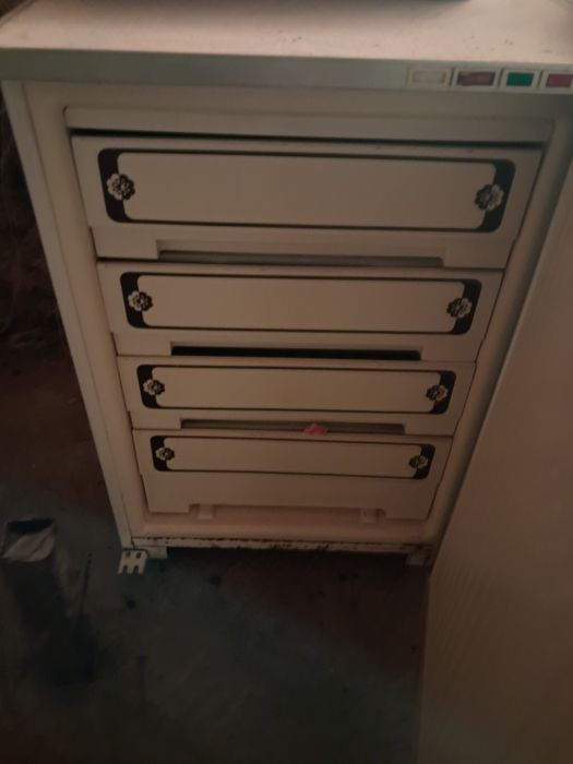 Продаётся морозильник сено касилка принтер тачка