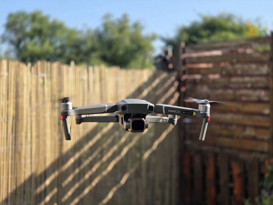 Drona DJI Mavic 2 Pro Fly More Combo