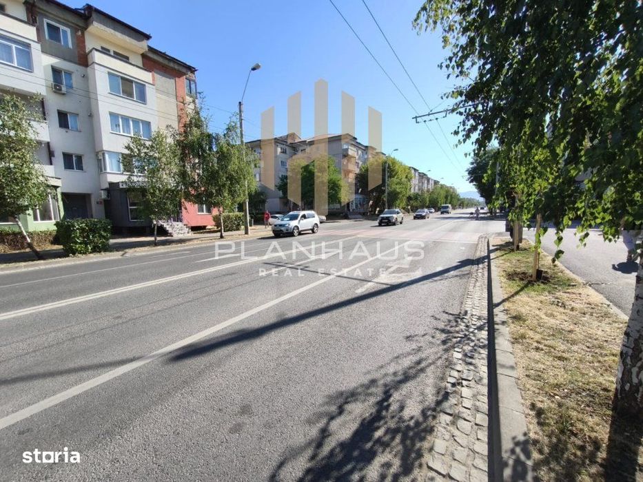 Spațiu comercial versatil 90 mp ,extindere autorizată cabinet sau biro