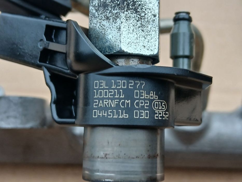 Injector Injectoare CBA CBAB CAG CAGA CAGB CAGC 2.0 TDI Audi VW Passat