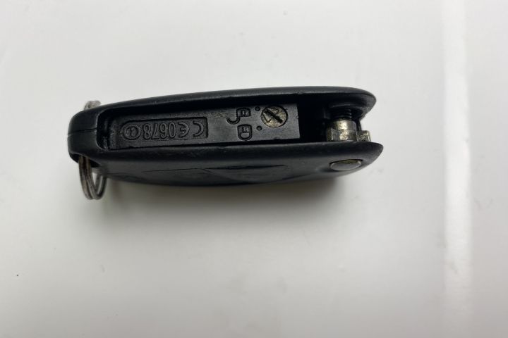 Cheie  cu telecomandă 0678 Fiat Ducato  seria