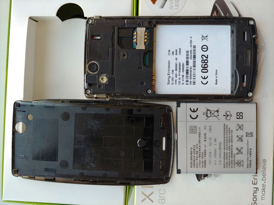 Sony Ericsson arc S Lt 18i на запчасти